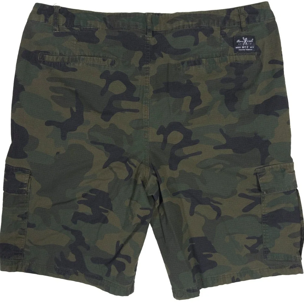 Marc Ecko Cargo Shorts 38 Mens Ripstop Camo Green
